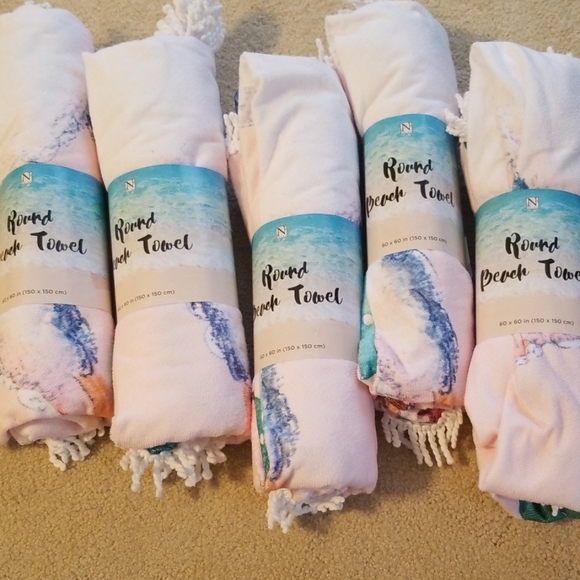 New Llama Cactus Round Beach Towel Blanket - Picture 2 of 8